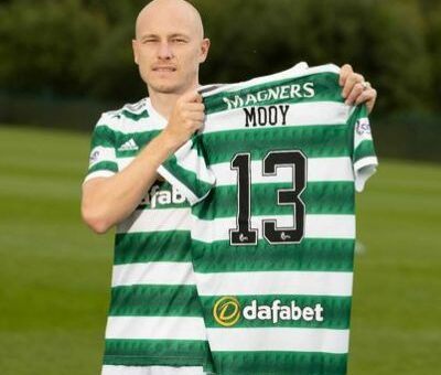 Aaron Mooy