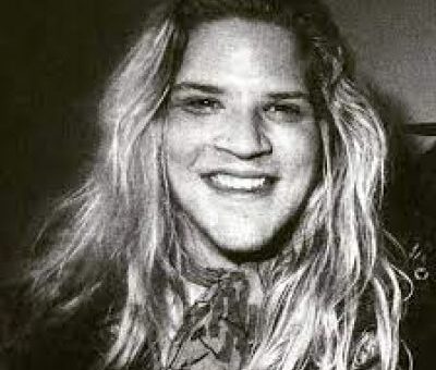 Andrew Wood