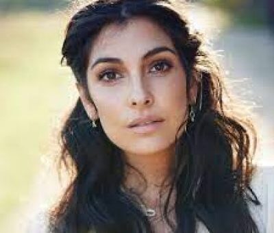 Anna Nooshin