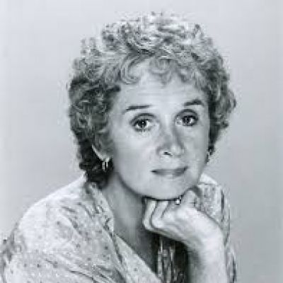 Barbara Barrie