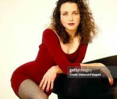 Bebe Neuwirth
