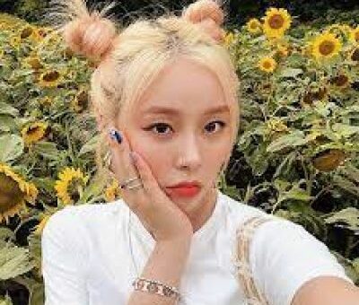 Choi Bi-na
