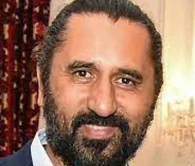 Cliff Curtis