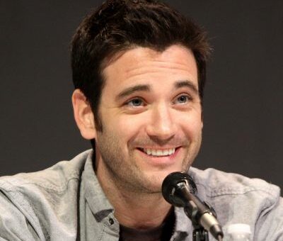 Colin Donnell