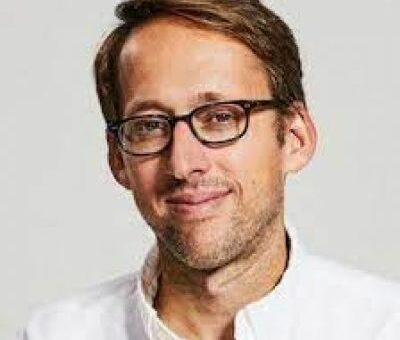 Daniel Riley