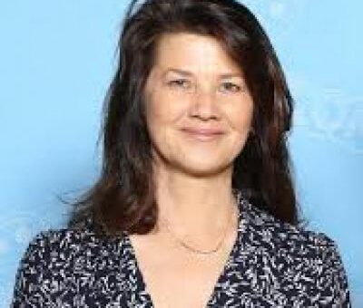 Daphne Zuniga