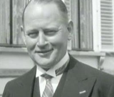 Dirk Stikker