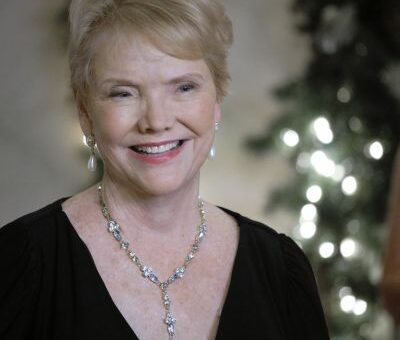 Erika Slezak