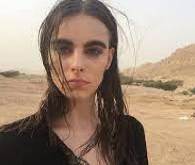 Estella Brons