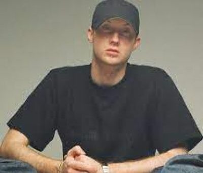 Gareth McGrillen