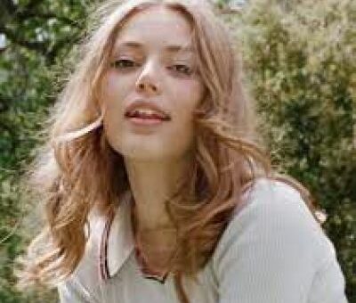 Grace Van Dien