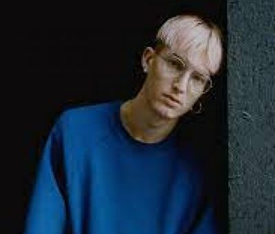 Gus Dapperton