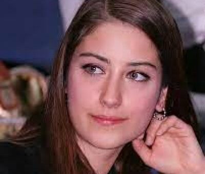 Hazal Kaya