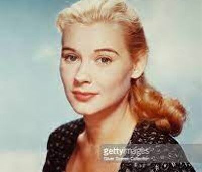 Hope Lange