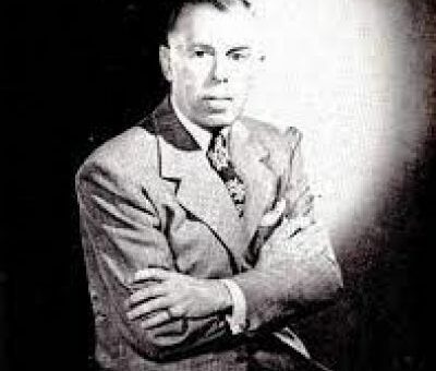 Howard Greer