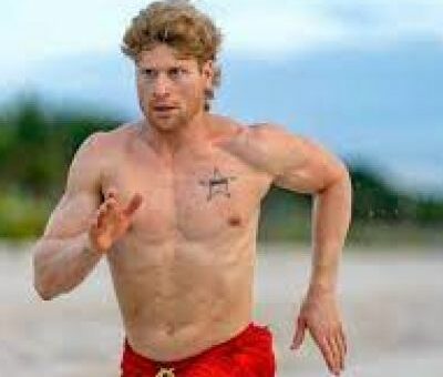 Hunter McIntyre