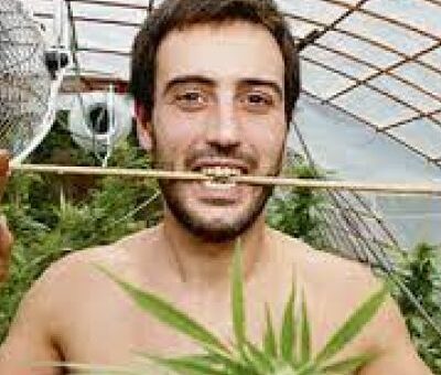 Iker Val Real