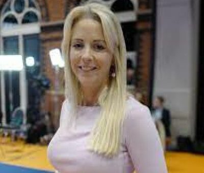 Isabel Oakeshott