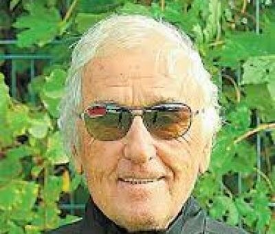 István Sztániv