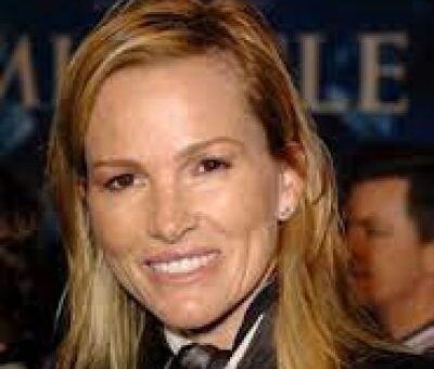 Janet Jones