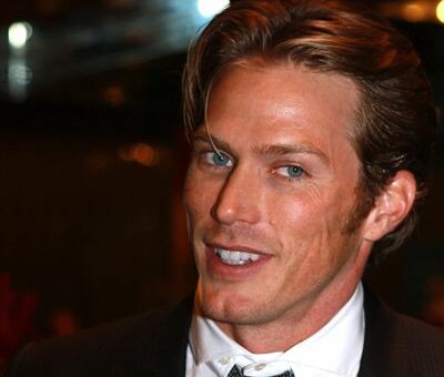 Jason Lewis
