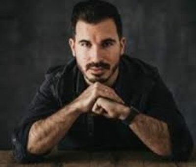 Javier Castillo