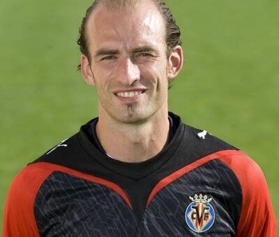 Javier Oliva González