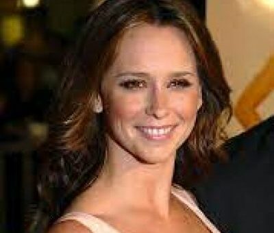 Jennifer Love Hewitt