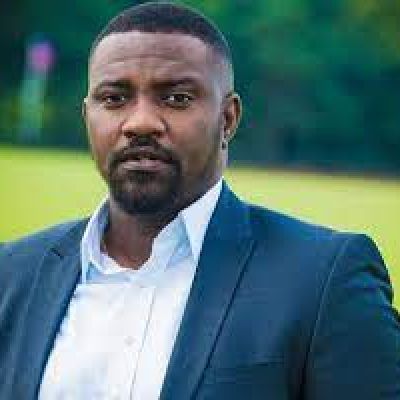 John Dumelo