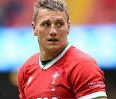 Jonathan Davies