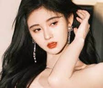 Ju Jingyi