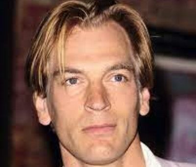 Julian Sands