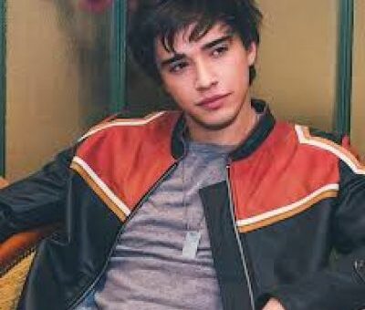 Julián Serrano