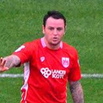 Lee Tomlin