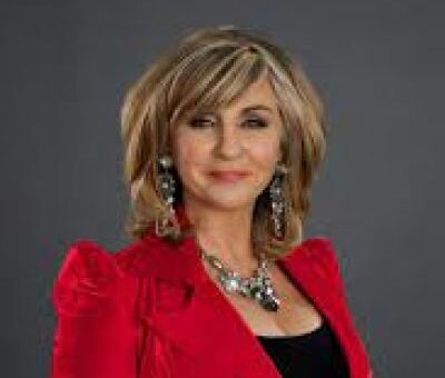 Lesley Garrett