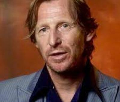 Lew Temple