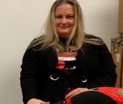 Lezlie Deane