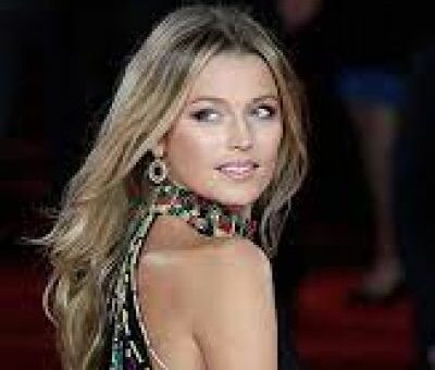 Lily Travers