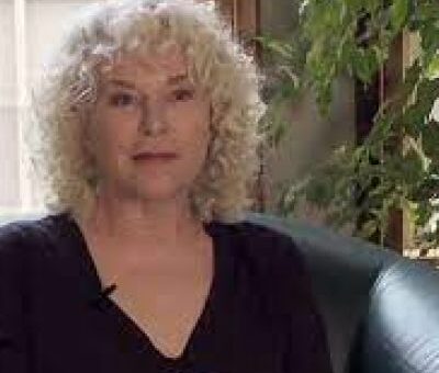 Margaret Whitton