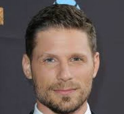 Matt Lauria