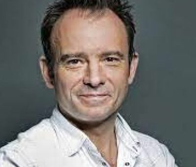 Matthew Warchus