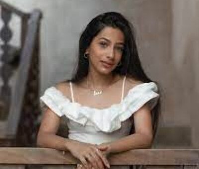Meera stars