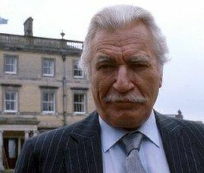 Nigel Davenport