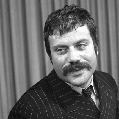 Oliver Reed