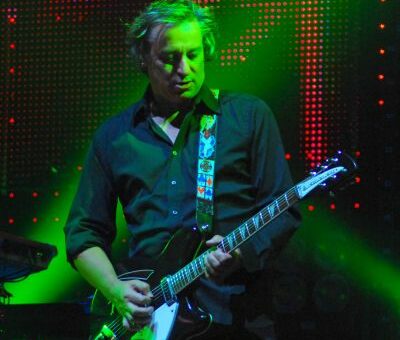 Peter Buck