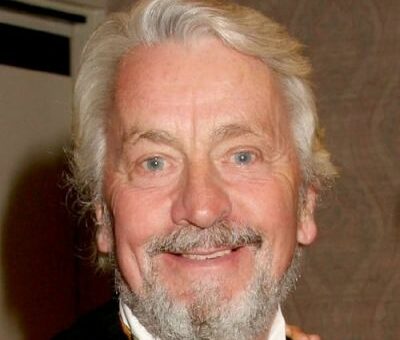 Peter Dennis