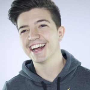 PrestonPlayz Age, Net Worth, Bio, Height [Updated September 2024 ]