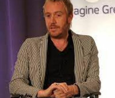 Rhys Ifans