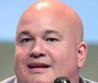 Robert Kelly