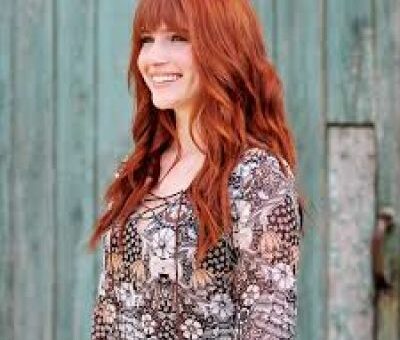 Savannah Lynne
